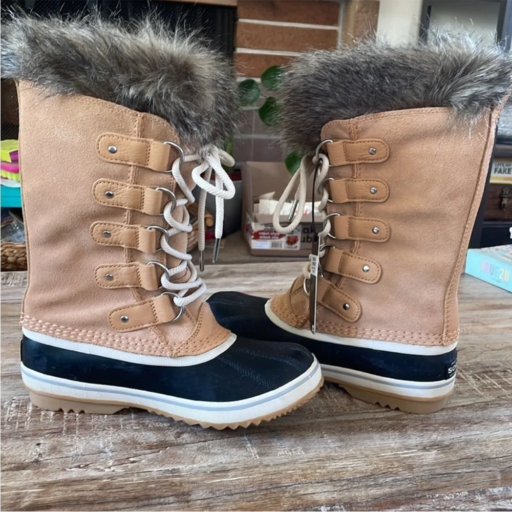 Sorel Joan of Arctic Waterproof Boots New